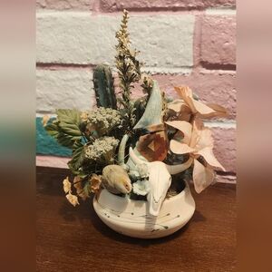 Charming Southwest Floral Arrangement